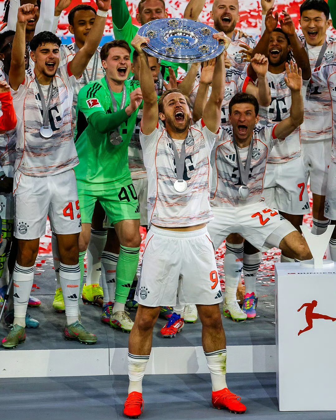 九游体育官方-切尔西不断突破!,凯恩连续二十场比赛得分超过刷新纪录比赛高潮迭起的简单介绍