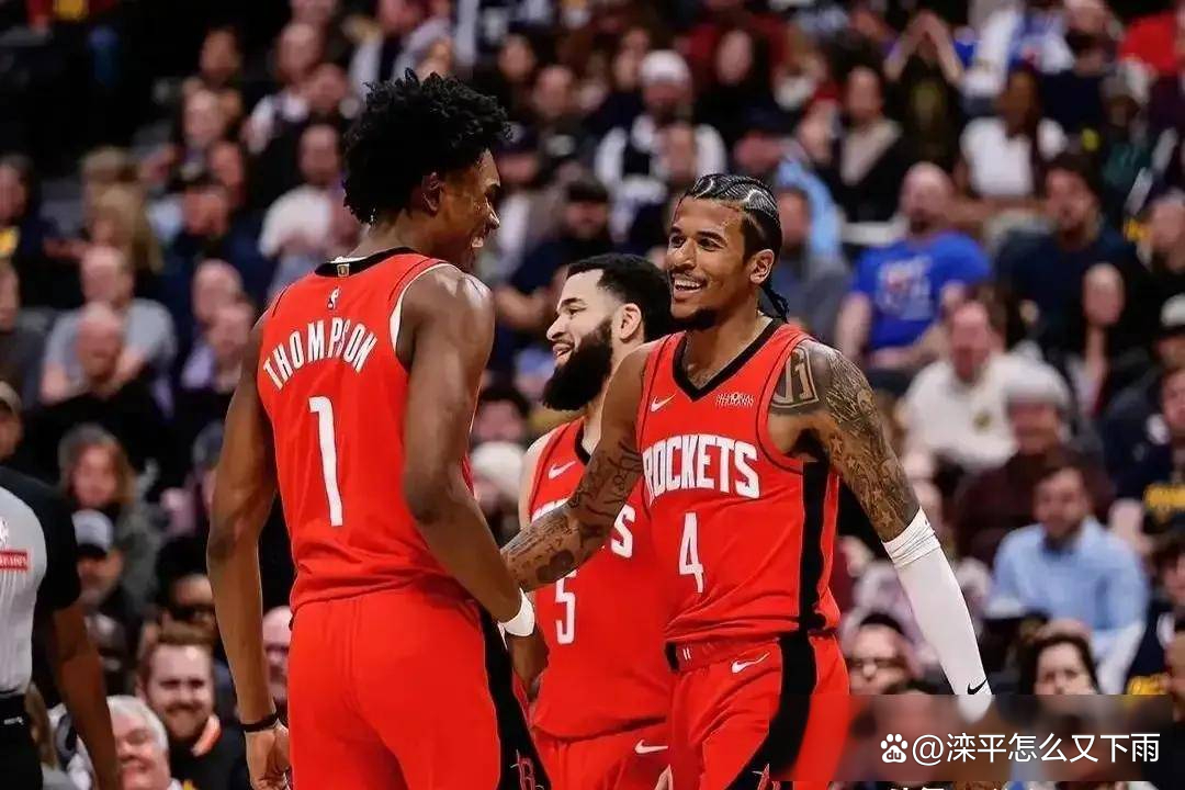 九游体育-关于多伦多猛龙训练开放日，冲刺阶段刷新队史纪录引欢呼，全明星赛在即，更衣室氛围转暖的信息